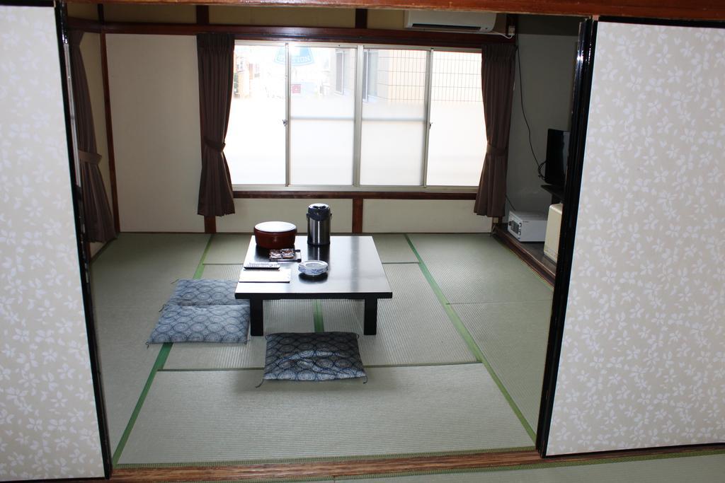 Kinokuniya Ryokan فوجيساوا الغرفة الصورة