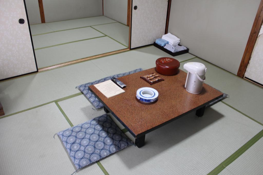 Kinokuniya Ryokan فوجيساوا الغرفة الصورة